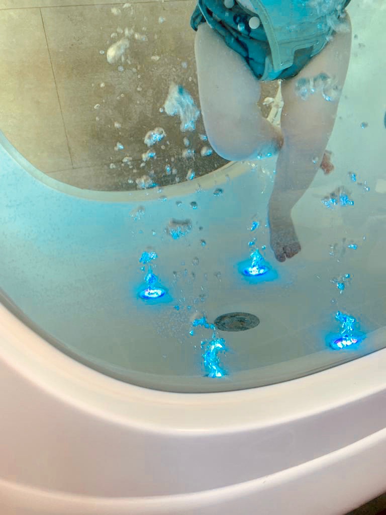 Ellenestje Hydrotherapie bubbels